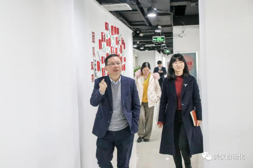 親商助企，連心結對，新區(qū)社發(fā)局領導走訪美控